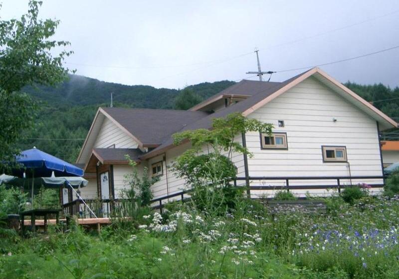 ホテル Nadeuri Pension