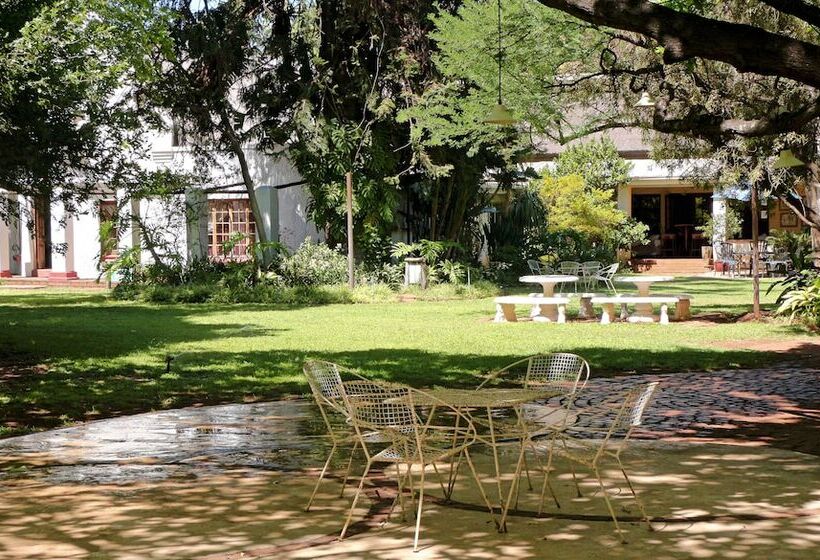 בית מלון כפרי Pumulani Lodge