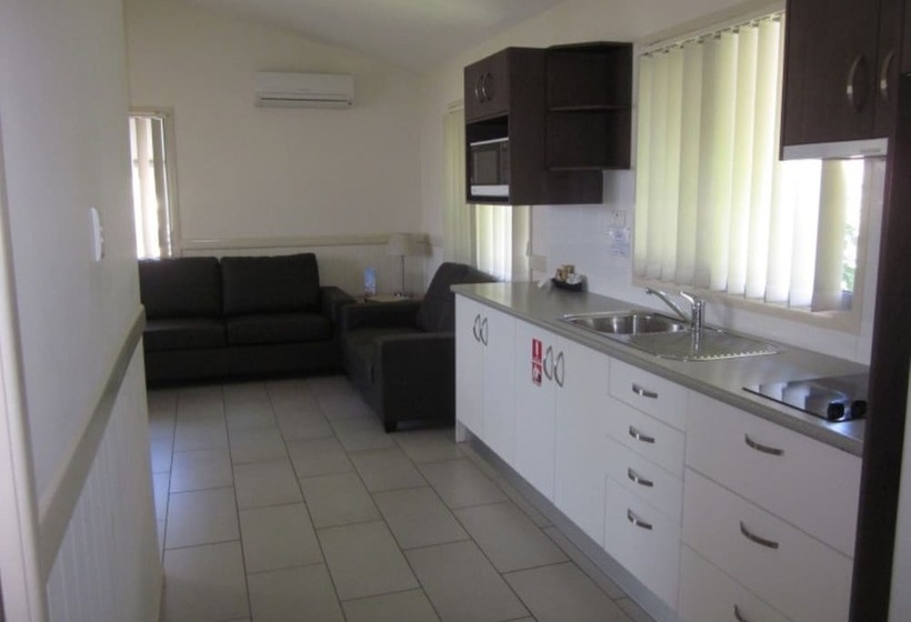 فندق Reflections Moonee Beach   Holiday Park