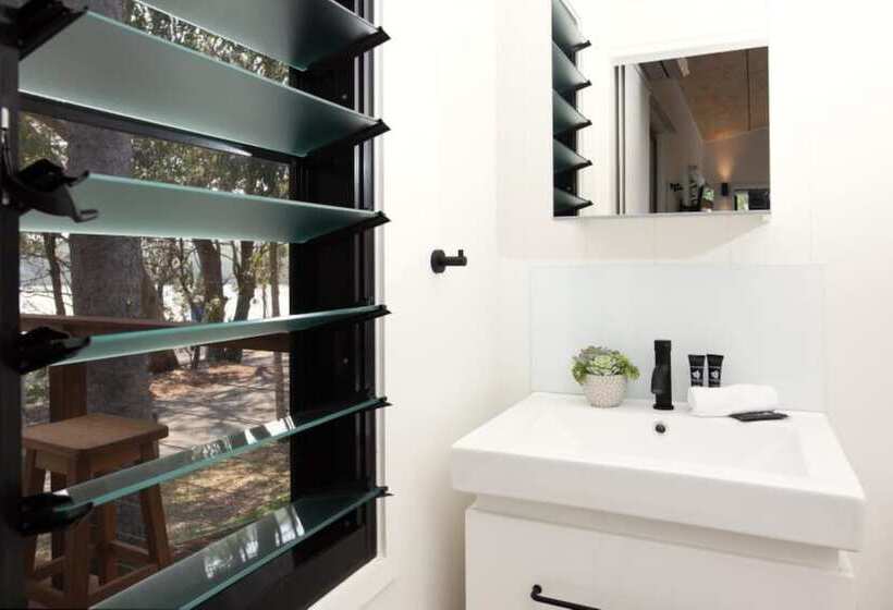 فندق Reflections Moonee Beach   Holiday Park