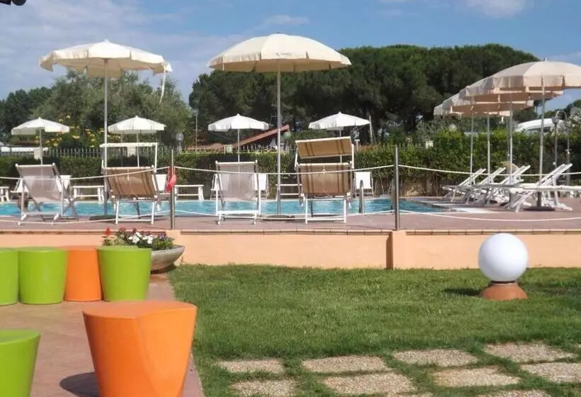 هتل Ristorante Al Canto Delle Sirene