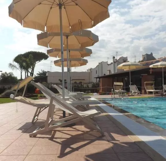 هتل Ristorante Al Canto Delle Sirene
