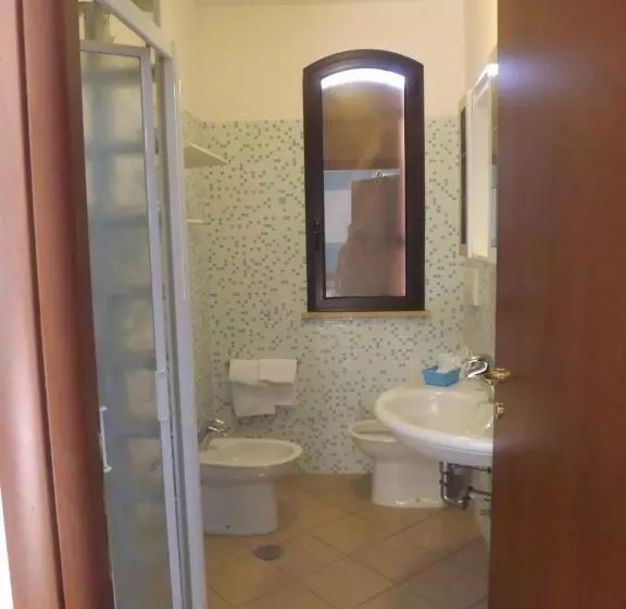 هتل Ristorante Al Canto Delle Sirene