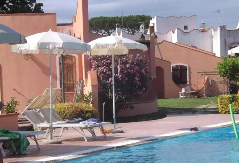 هتل Ristorante Al Canto Delle Sirene