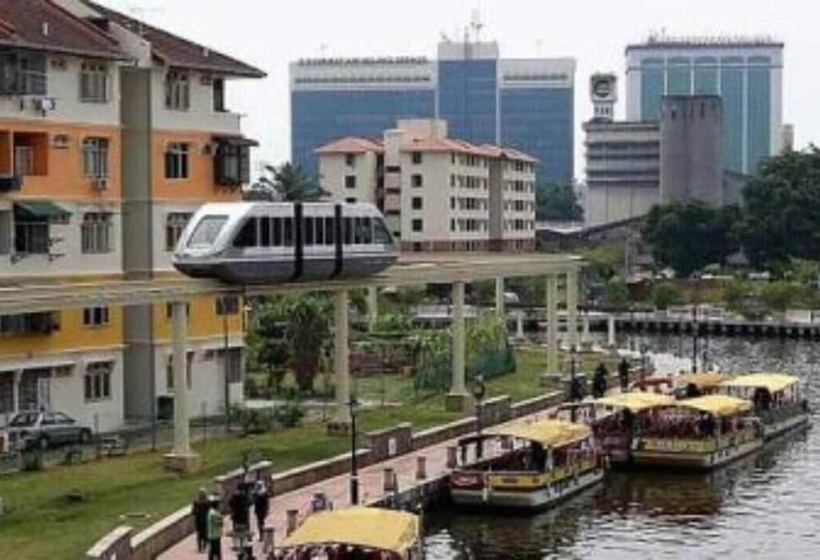 ホテル Traders Villa