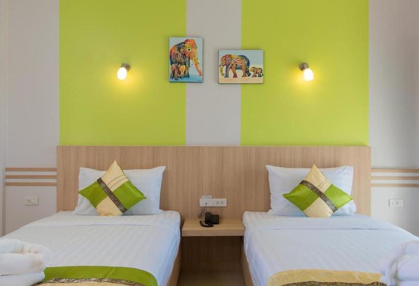 Phant At Thalang Service Apartment