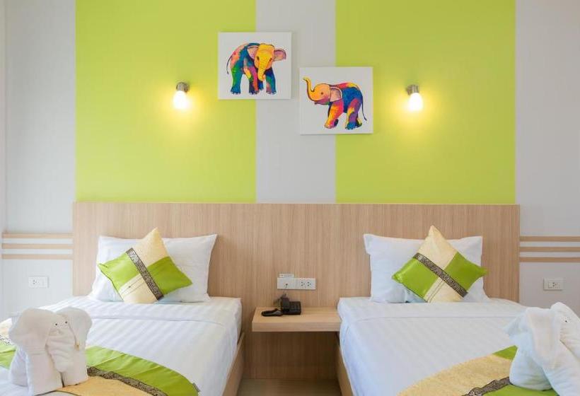 Phant At Thalang Service Apartment