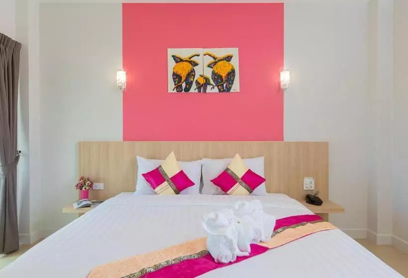 Phant At Thalang Service Apartment