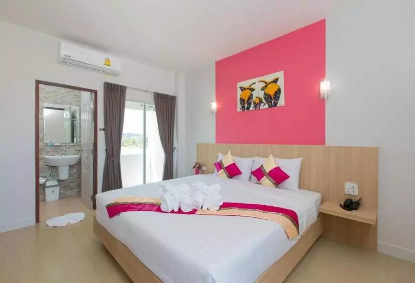 Phant At Thalang Service Apartment