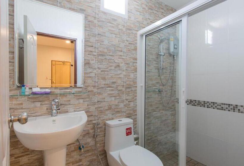 Phant At Thalang Service Apartment