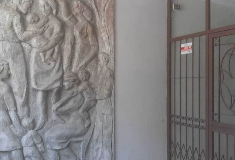 تختخواب و صبحانه Beb Domus Ubaldi