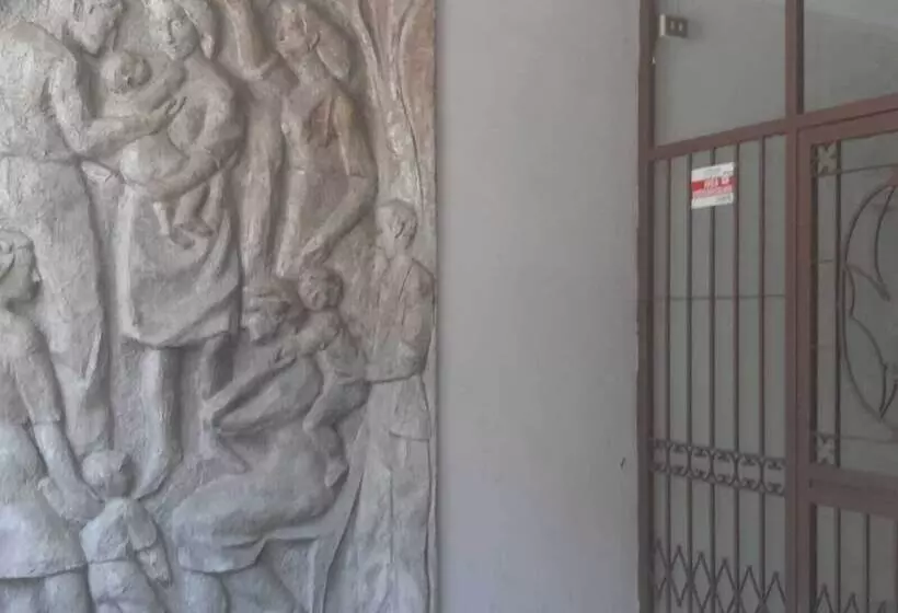 تختخواب و صبحانه Beb Domus Ubaldi