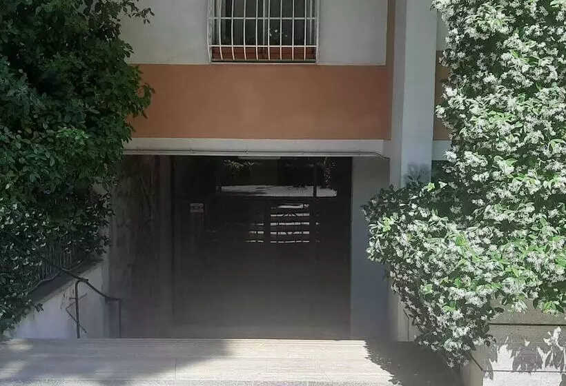 تختخواب و صبحانه Beb Domus Ubaldi