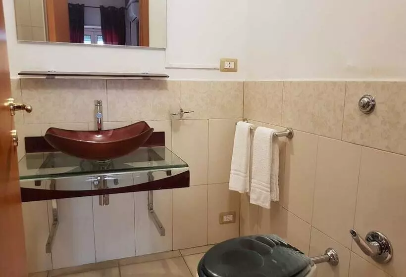 تختخواب و صبحانه Beb Domus Ubaldi