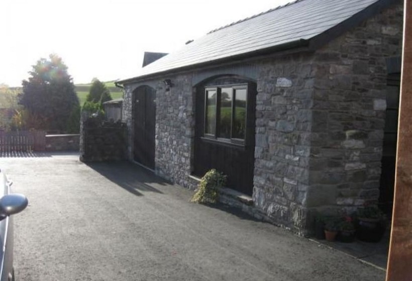 Delightful Cottage In Brecon With Terrace