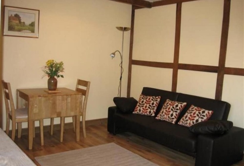 Delightful Cottage In Brecon With Terrace