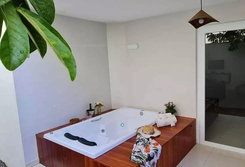 هتل Condominio Luna Rossa