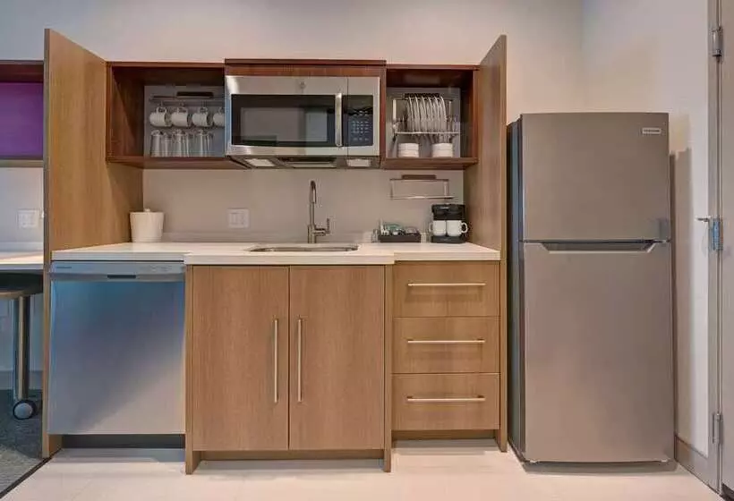 هتل Home2 Suites Corpus Christi Southeast