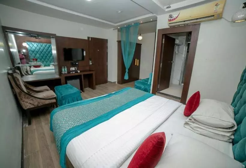 هتل Mk Vivanta