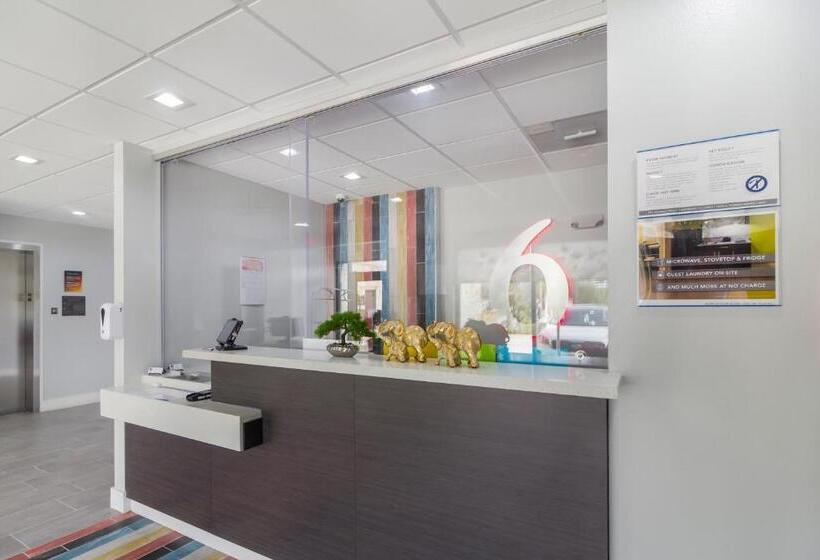 בית מלון כפרי Studio 6 Katy, Tx