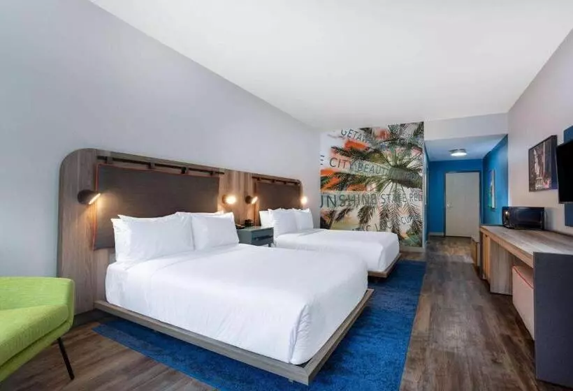 Hotelli Tryp By Wyndham Orlando