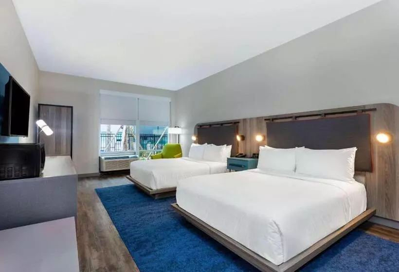 Hotelli Tryp By Wyndham Orlando