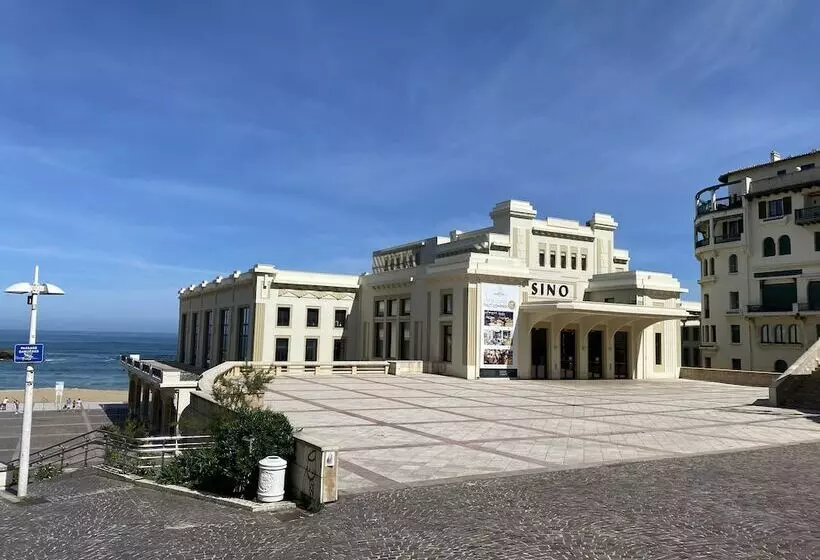 Majatalo Les Tourelles