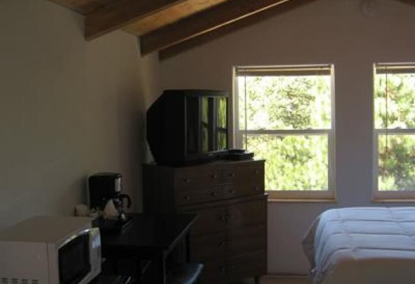 Bed and Breakfast Crater Lake Inn & Retreat