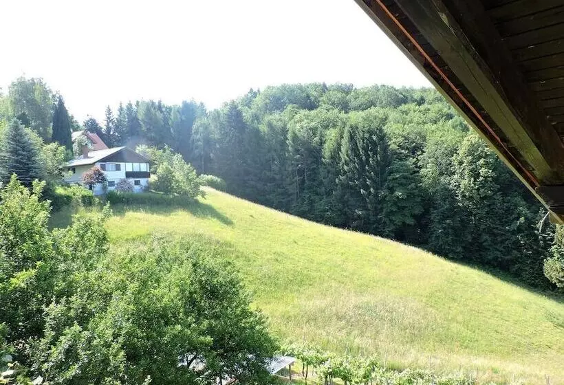 Aamiaismajoitus (B&B) Gästehaus Klopfer