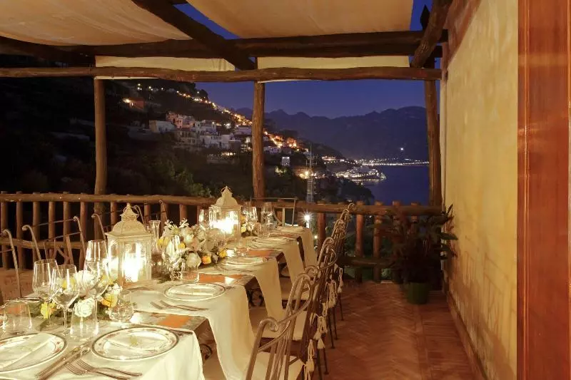 مسافرخانه Villa Alba D Oro Historic Luxury Villa