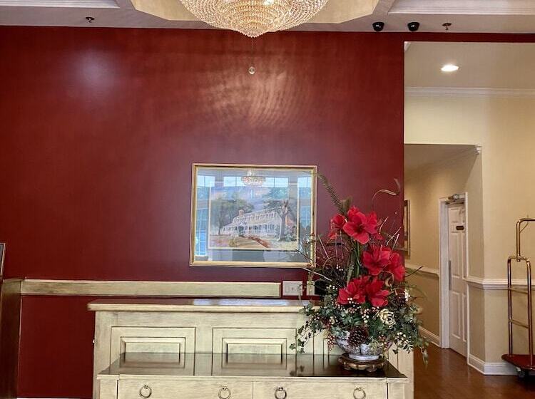 Отель Blueberry Plantation Golf Resort