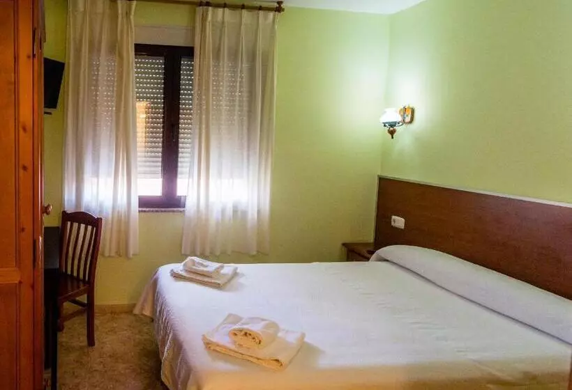 El Roble Hotel Restaurante