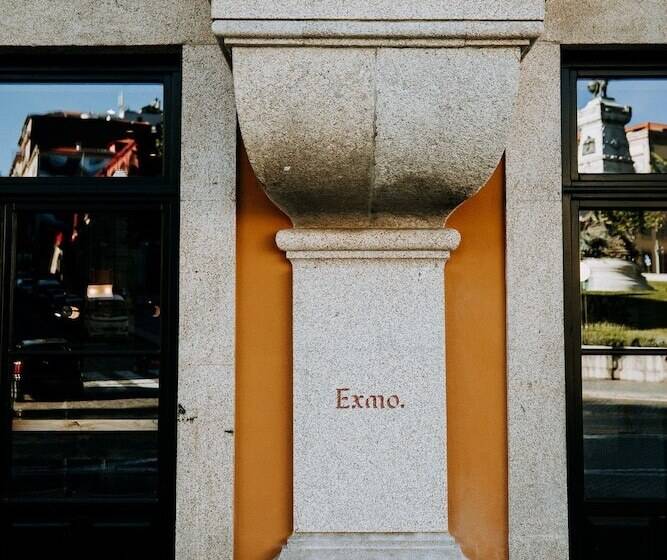 Exmo Hotel By Olivia