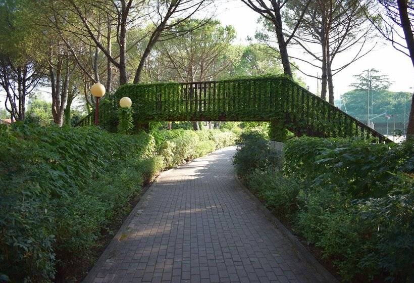 호텔 Club Del Sole Marina Julia Family Camping Village