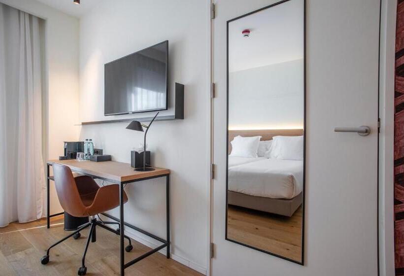 هتل Paxton Barcelona