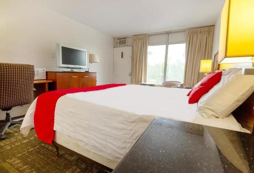 فندق على الطريق Oyo  At Chicago Rockford International Airport, Il