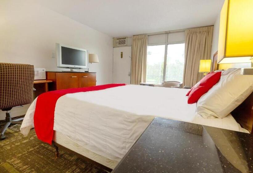 فندق على الطريق Oyo  At Chicago Rockford International Airport, Il