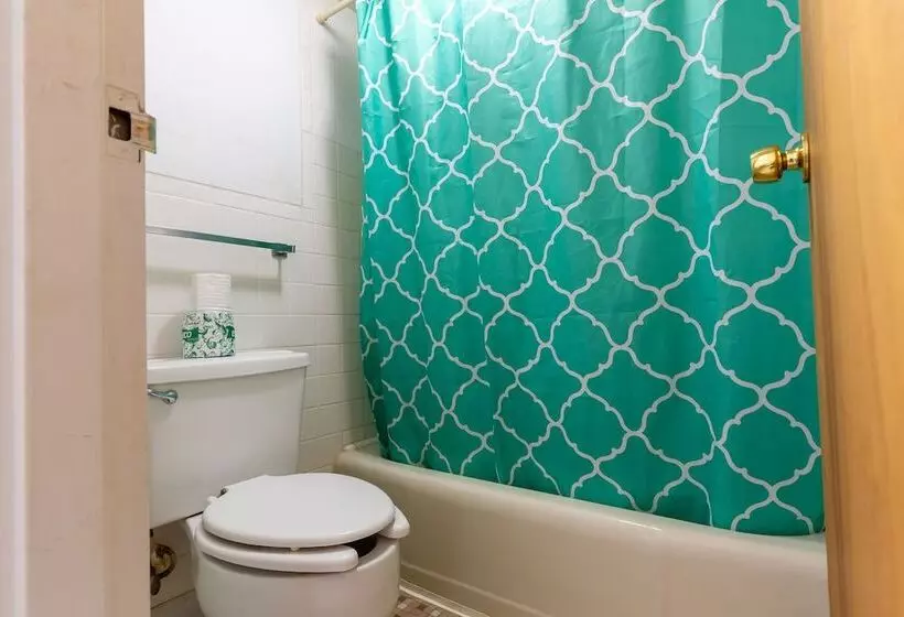 Motelli Oyo  At Chicago Rockford International Airport, Il