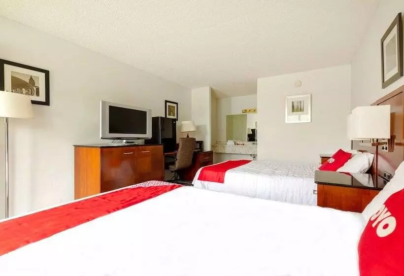 Motelli Oyo  At Chicago Rockford International Airport, Il