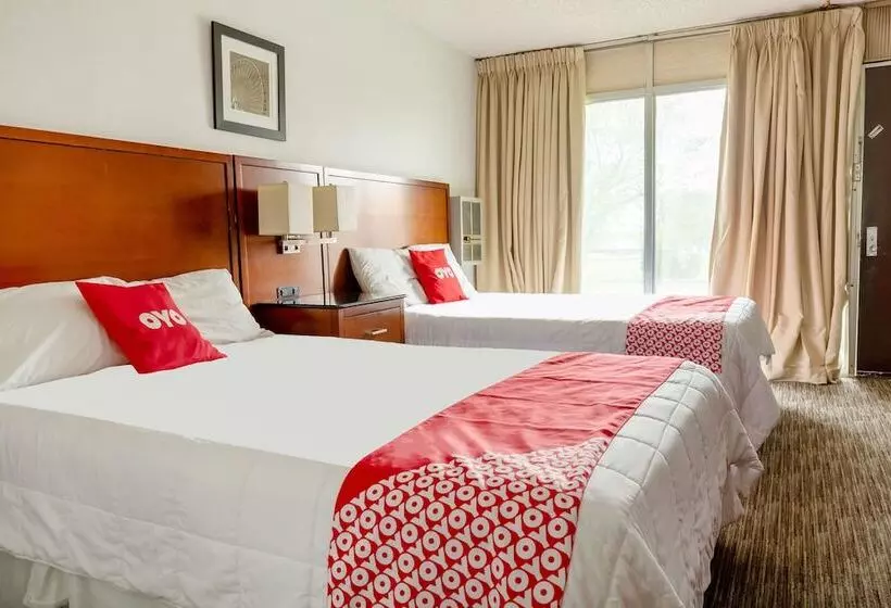 Motelli Oyo  At Chicago Rockford International Airport, Il