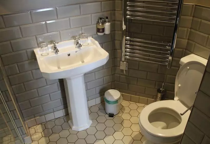 Aamiaismajoitus (B&B) Red Dragon Inn