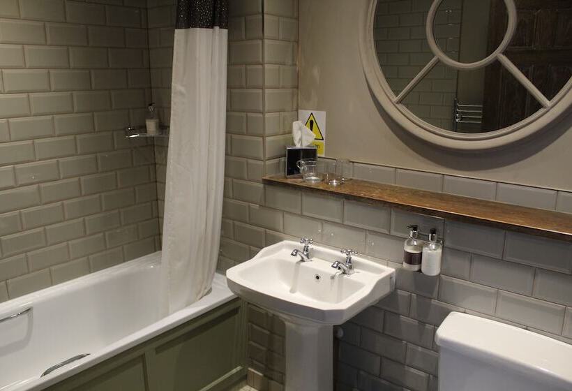 ベッドアンドブレックファースト Red Dragon Inn