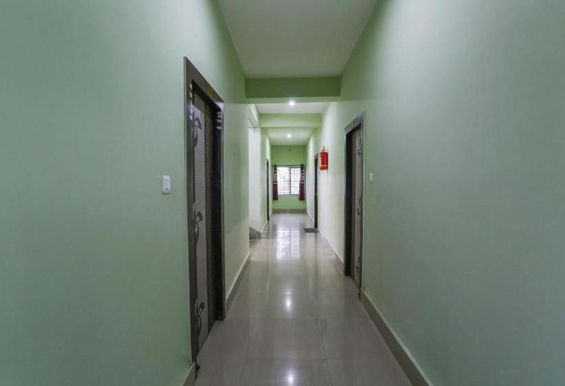 בית מלון כפרי Oyo Flagship 64038 Gloria Mandarmoni Beach Rd