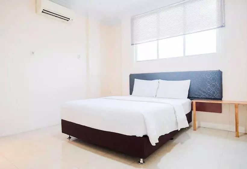 Hotelli Waringin Residence