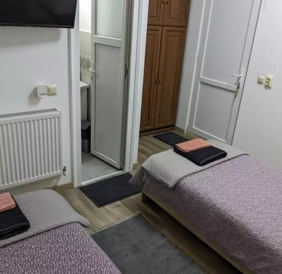 ペンション Casa Agape