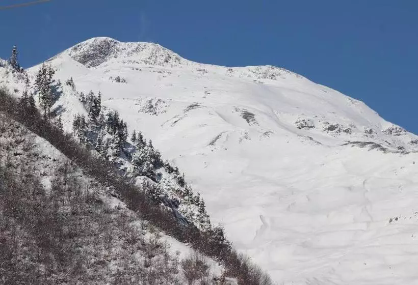 پانسیون River Side Svaneti