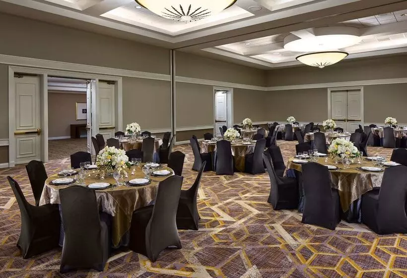 Doubletree By Hilton Hotel Golf Resort Palm Springs