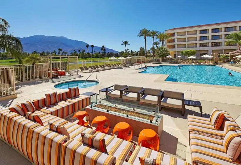 Doubletree By Hilton Hotel Golf Resort Palm Springs