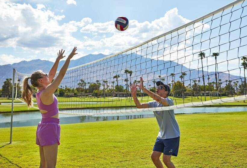 Doubletree By Hilton Hotel Golf Resort Palm Springs