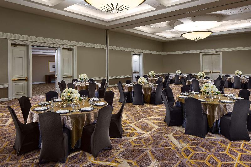 Doubletree By Hilton Hotel Golf Resort Palm Springs